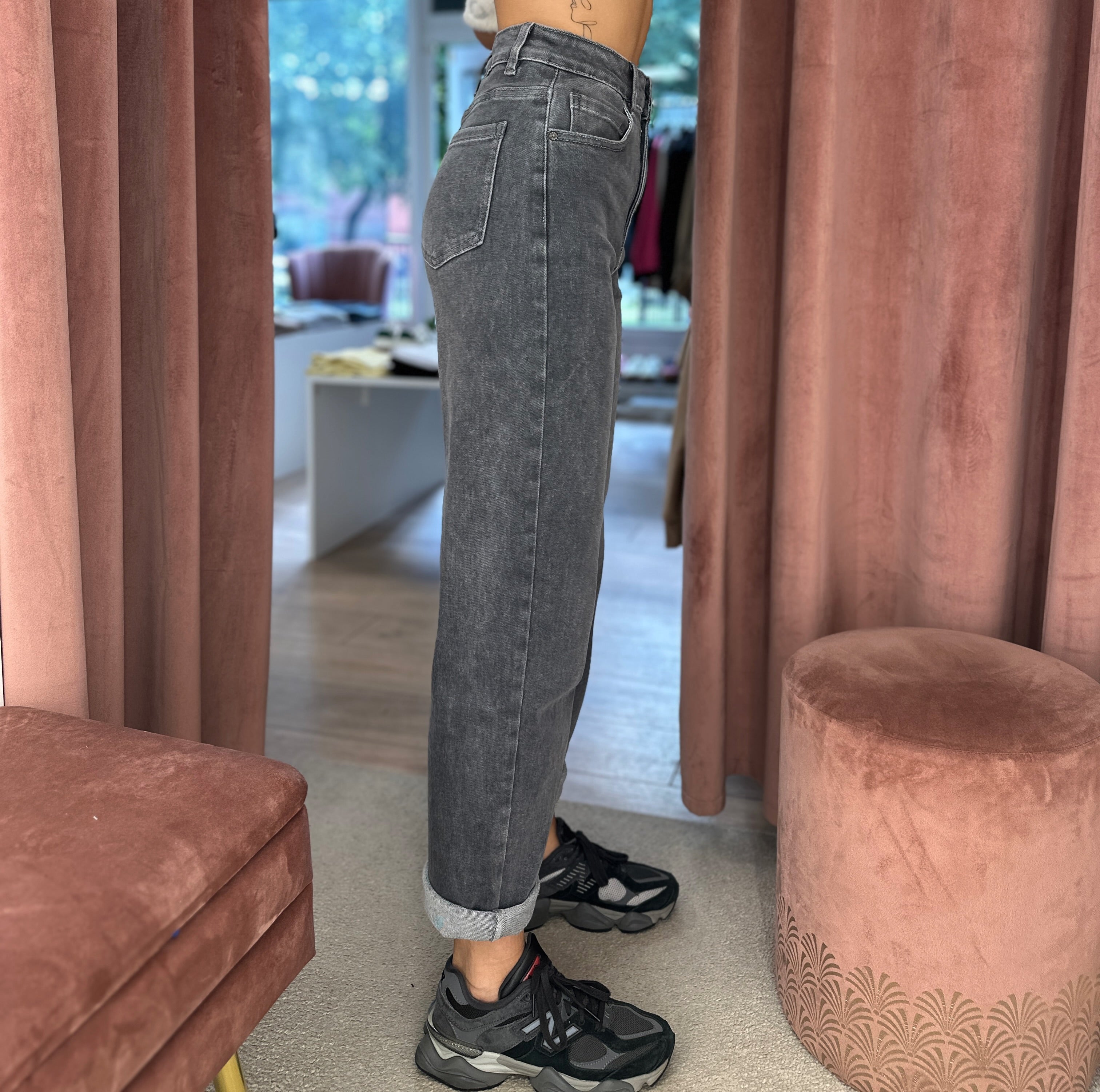 Džinsai ‘Mom-fit grip’