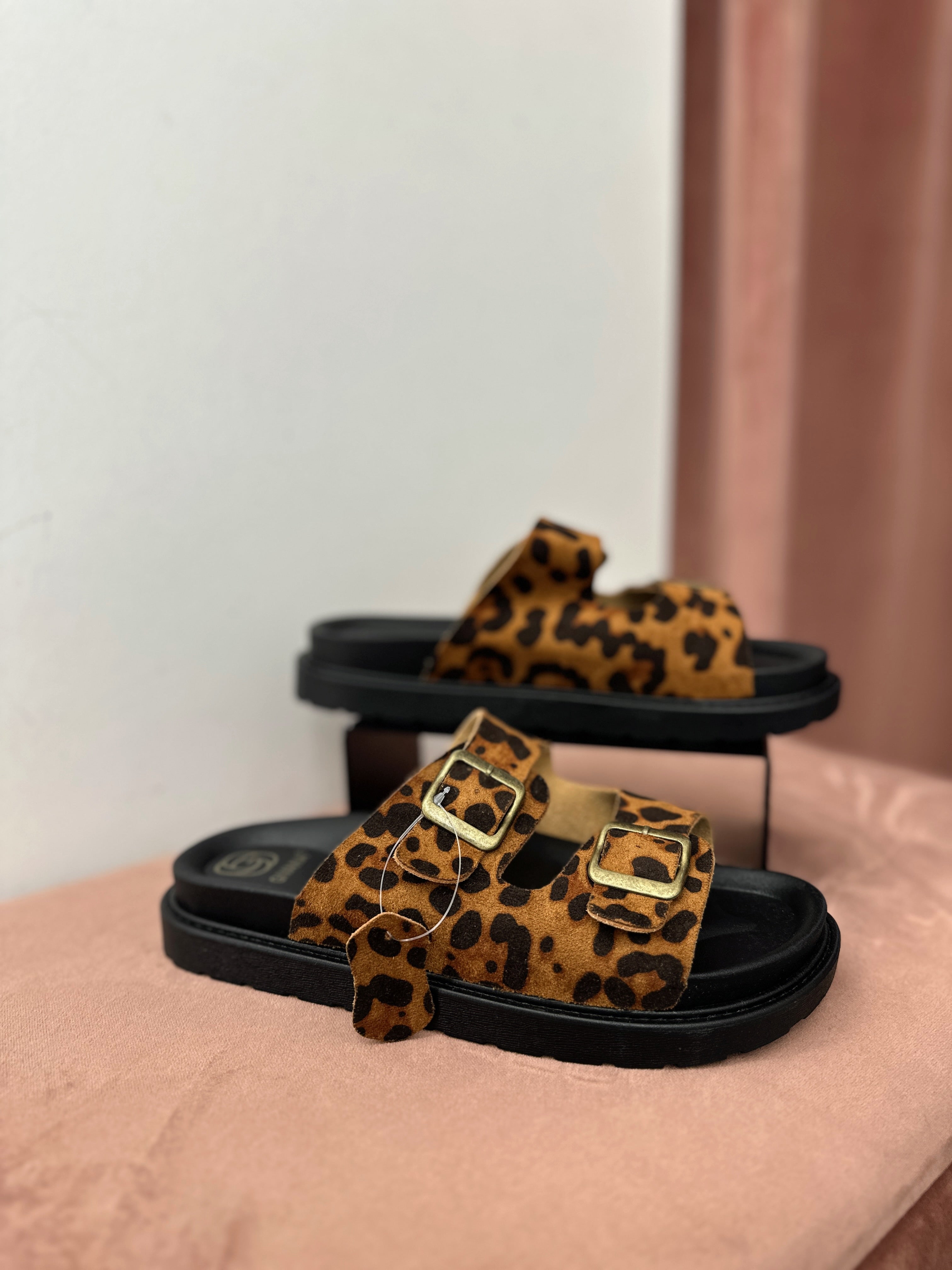 Šlepetės ‘Leopard’