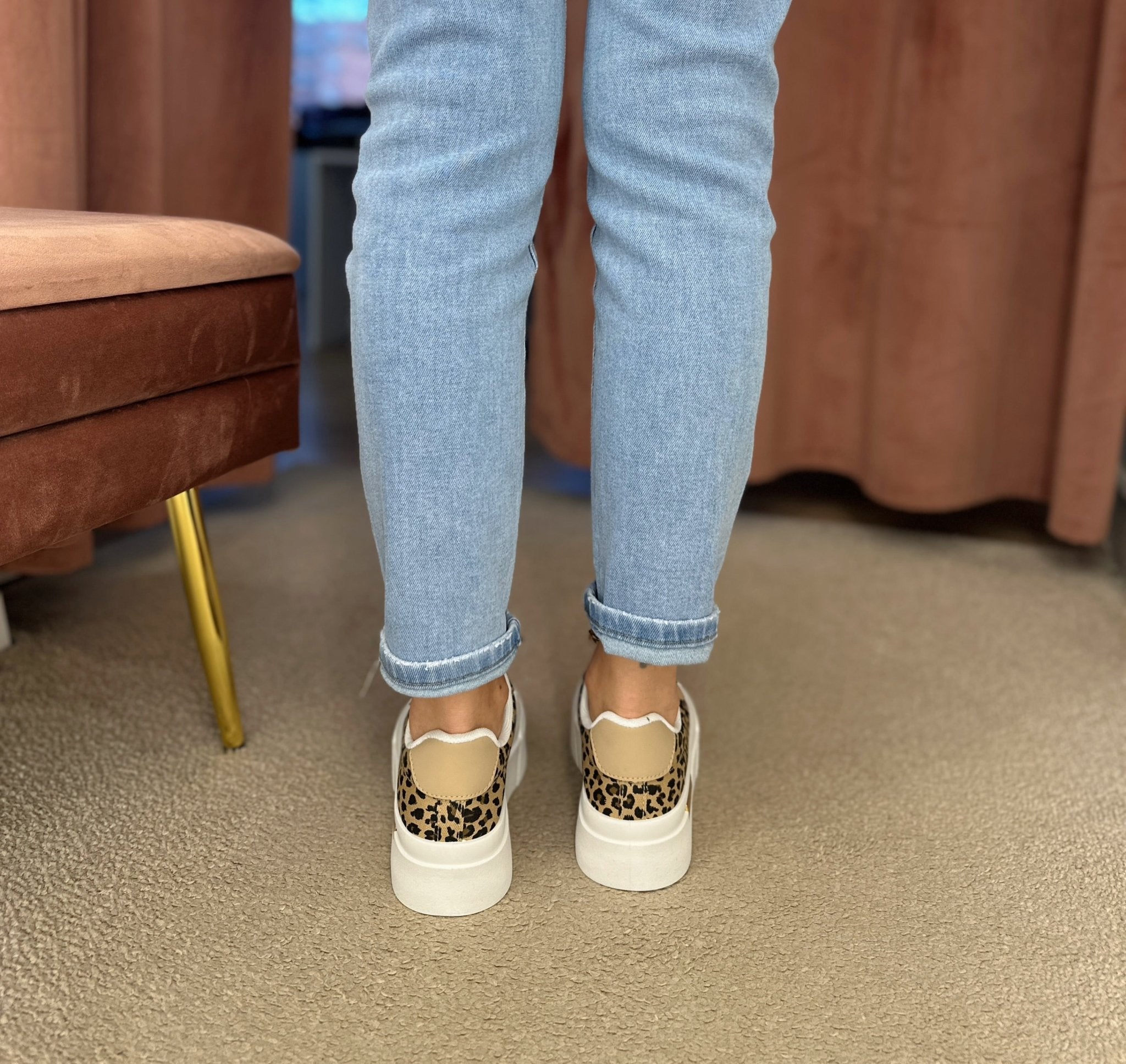 Kedai ‘Goddess’ - MASIM - Batai