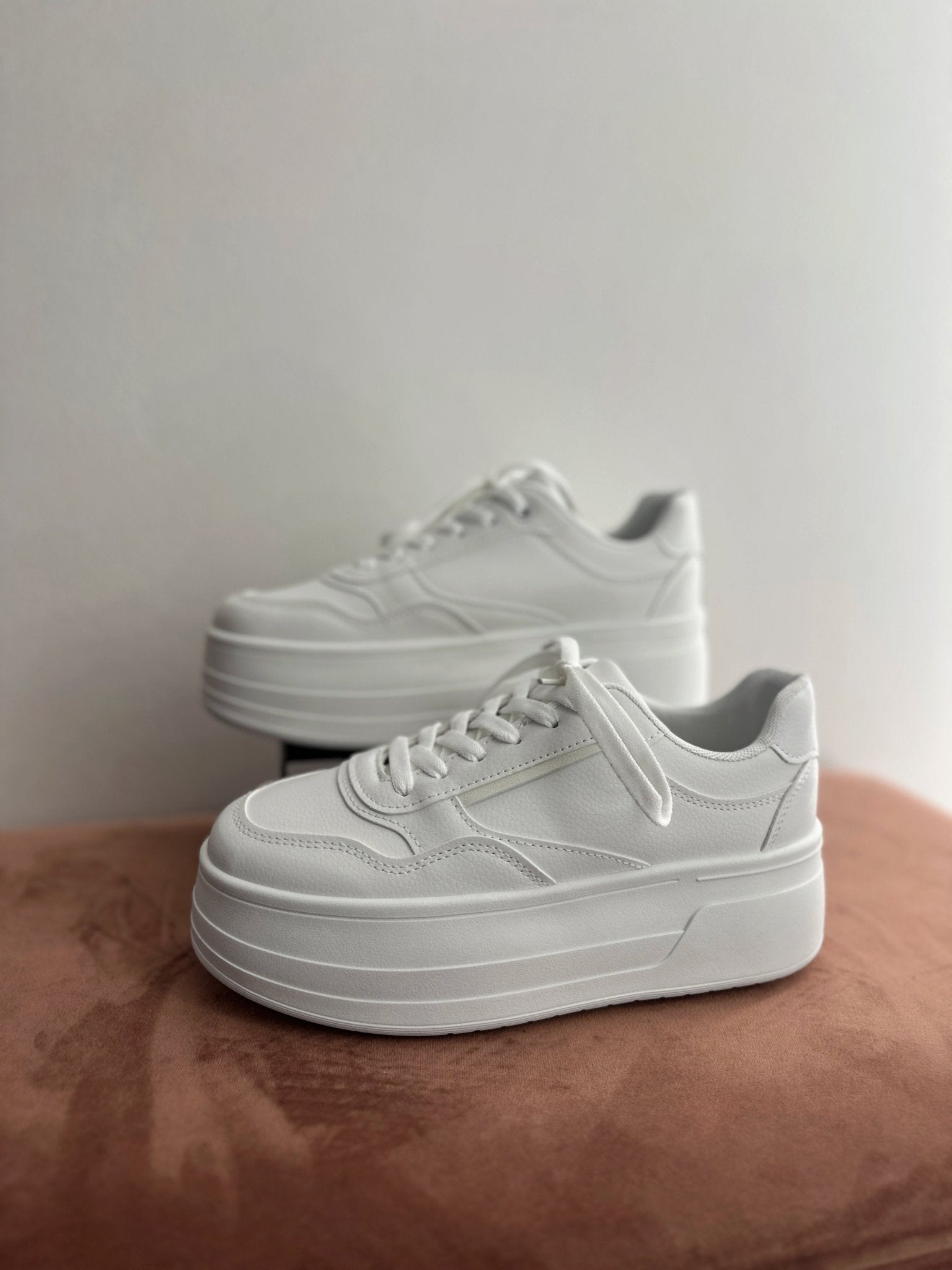 Kedai ‘White’ - MASIM -