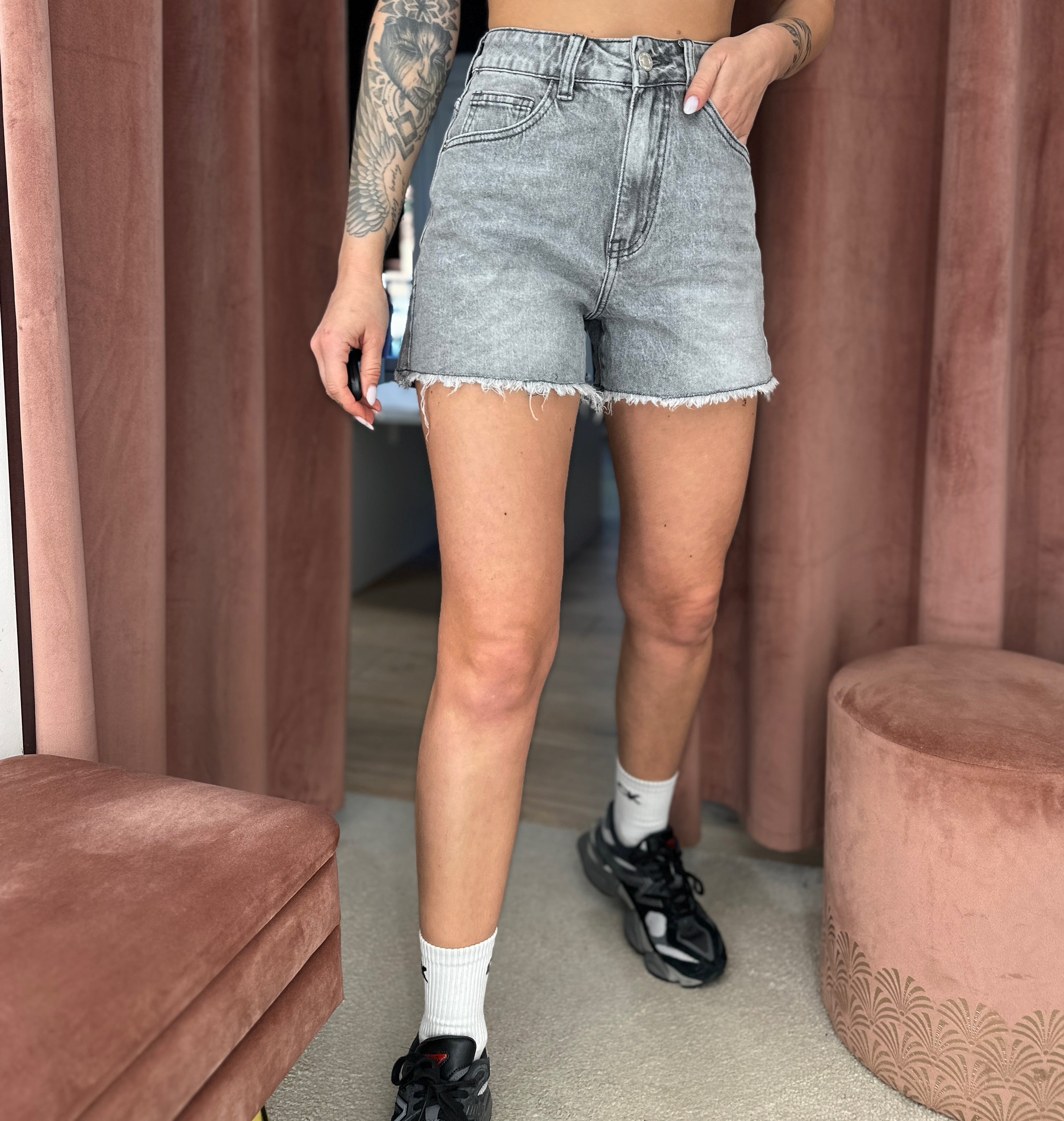 Šortai ‘Gray short’