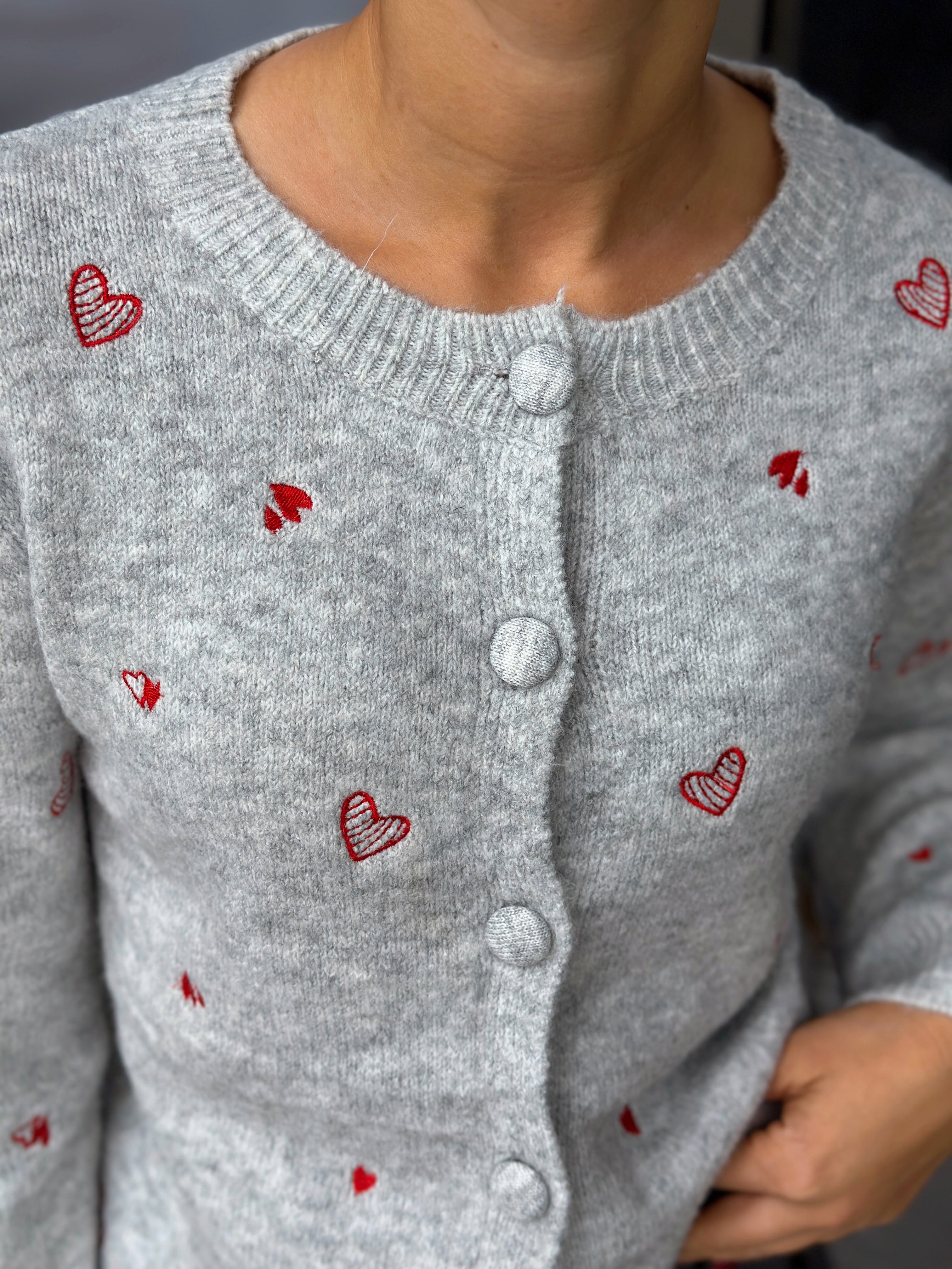Megztinis ‘Gray heart’