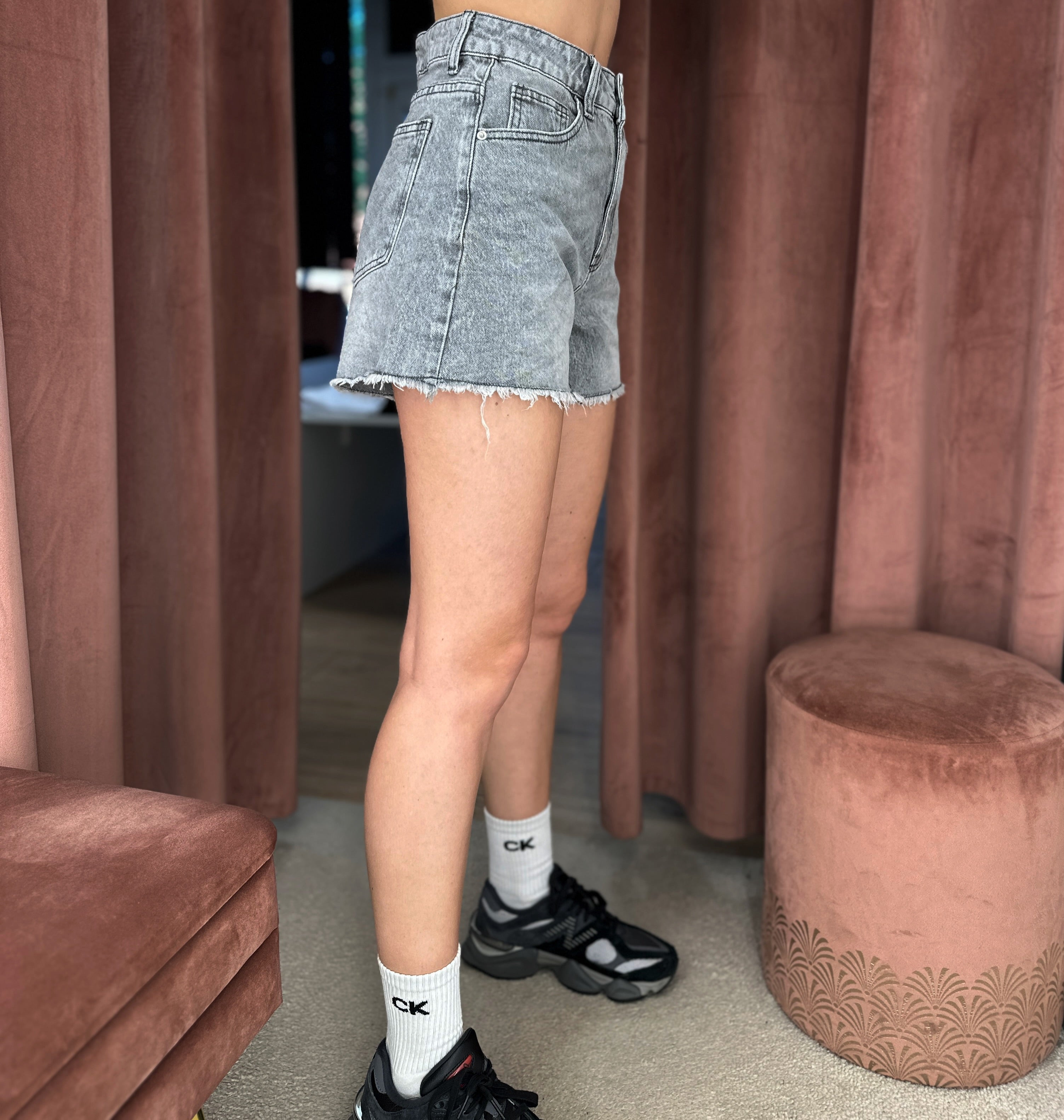 Šortai ‘Gray short’