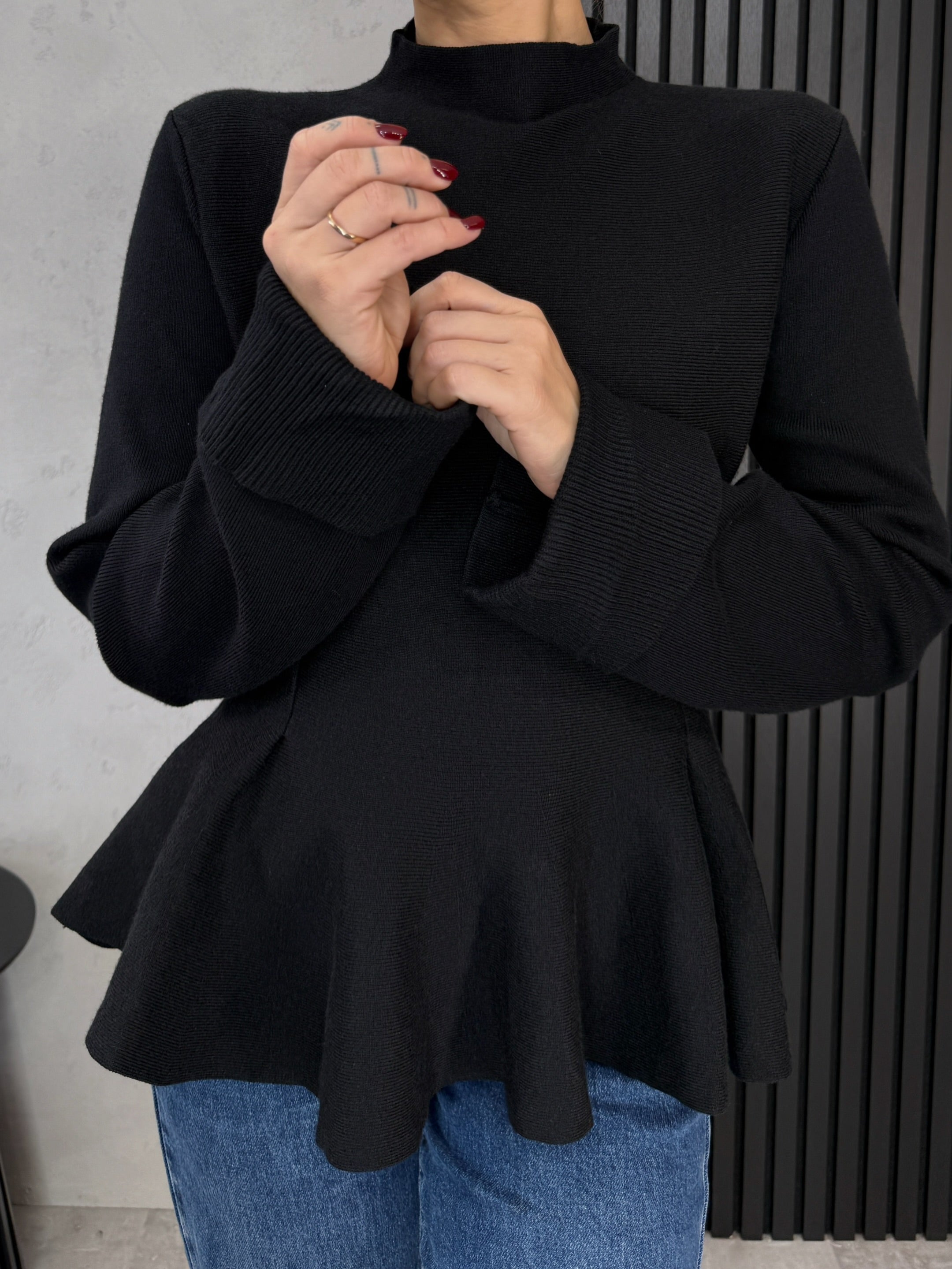 Megztinis ‘Nyla’
