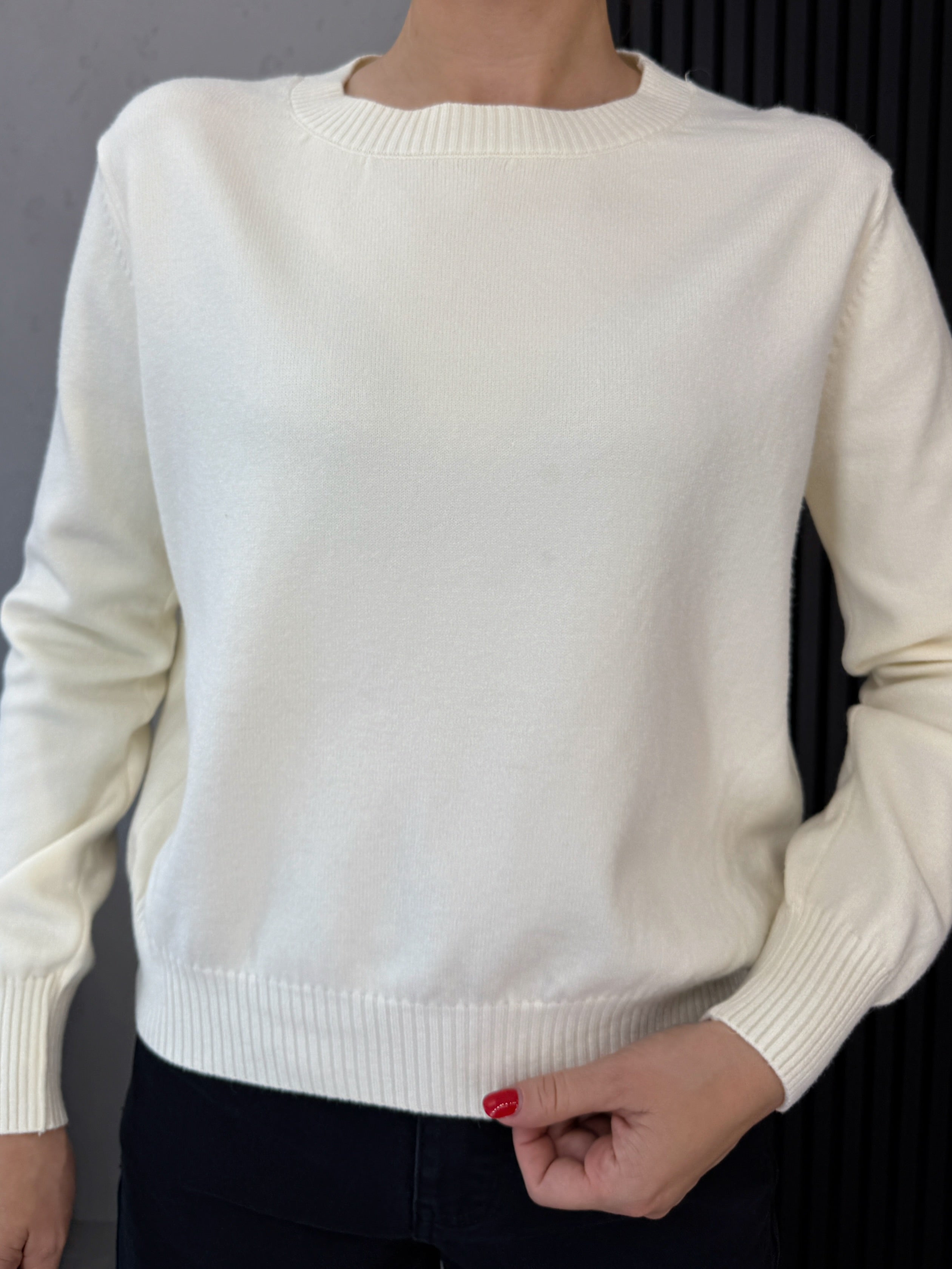 Megztinis ‘Basic’