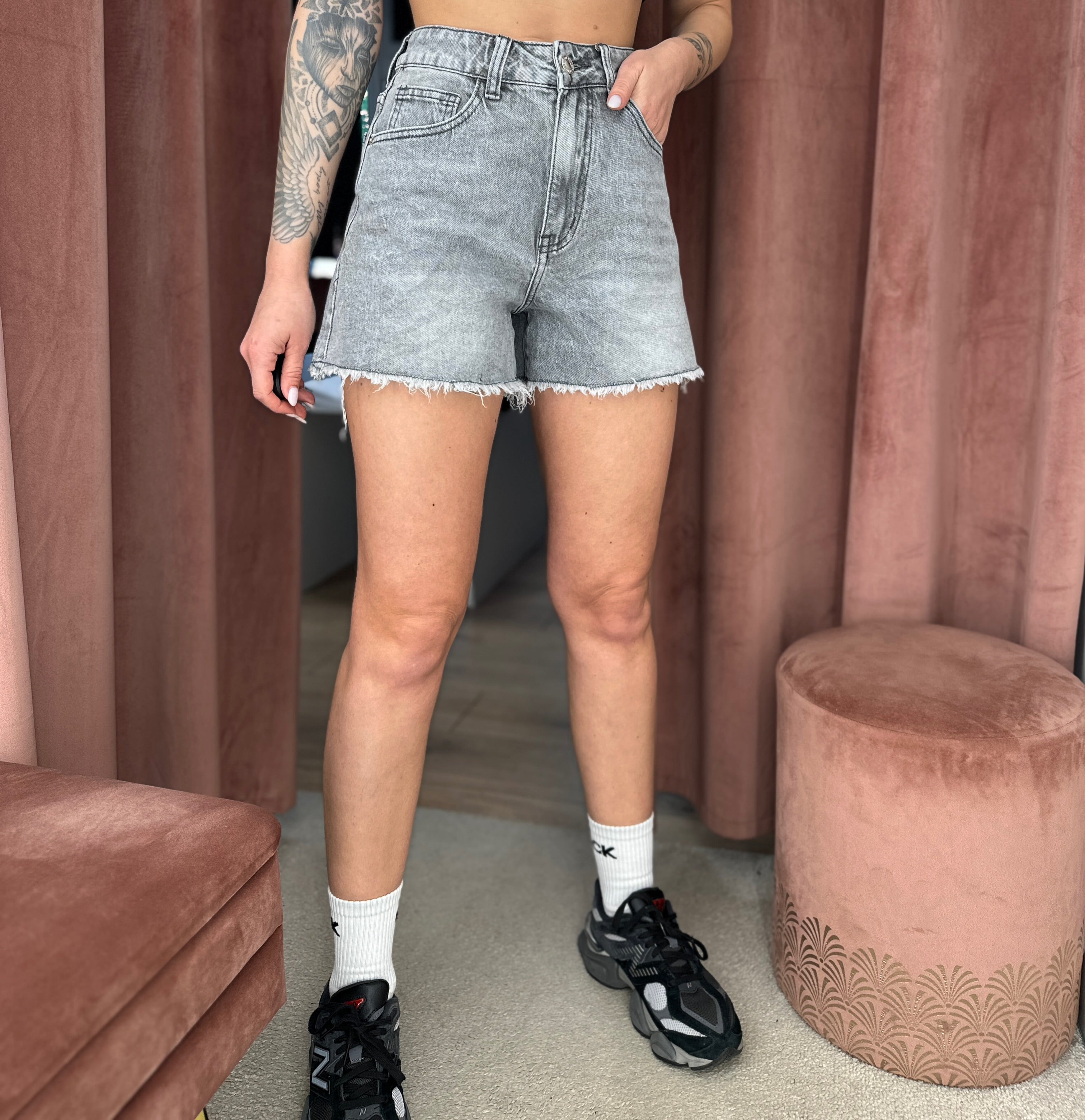 Šortai ‘Gray short’