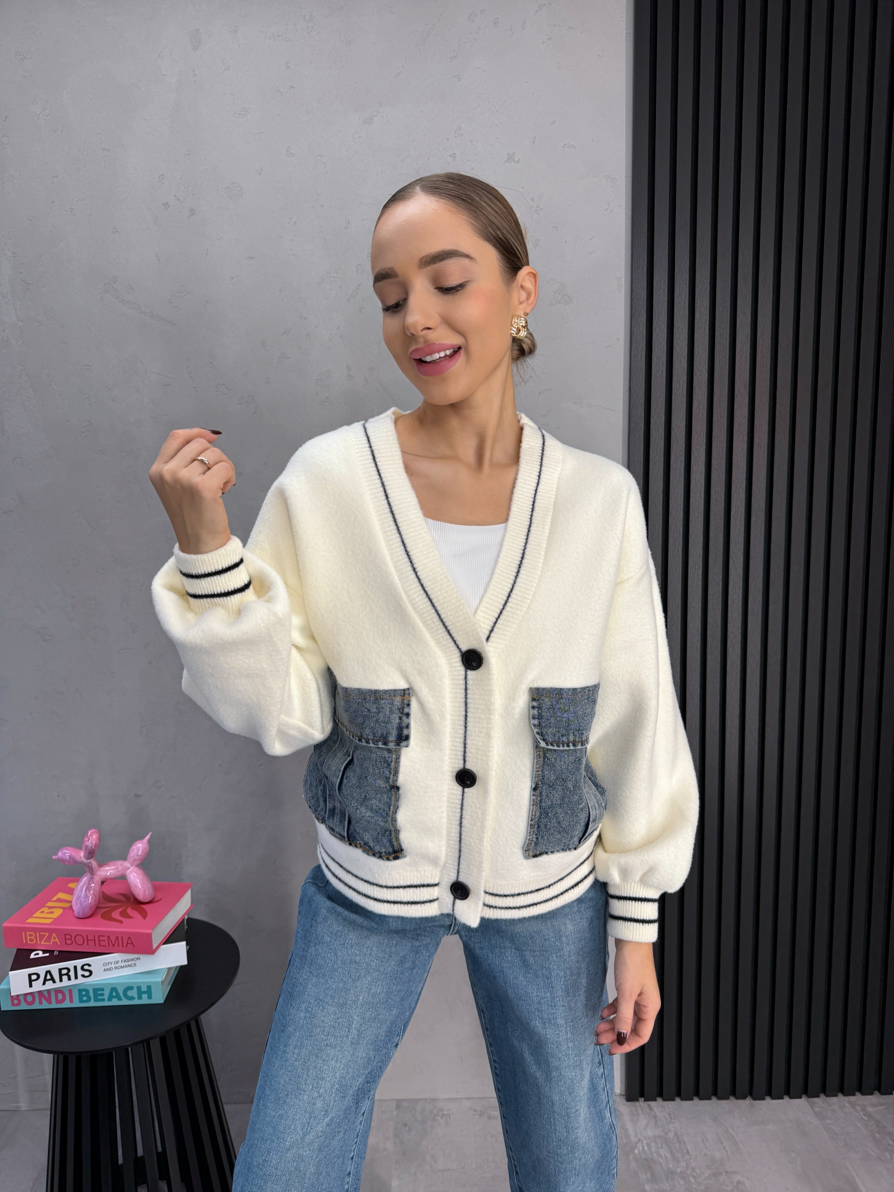 Megztinis ‘Lovem’