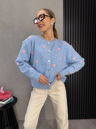 Megztiniai moterims internetu