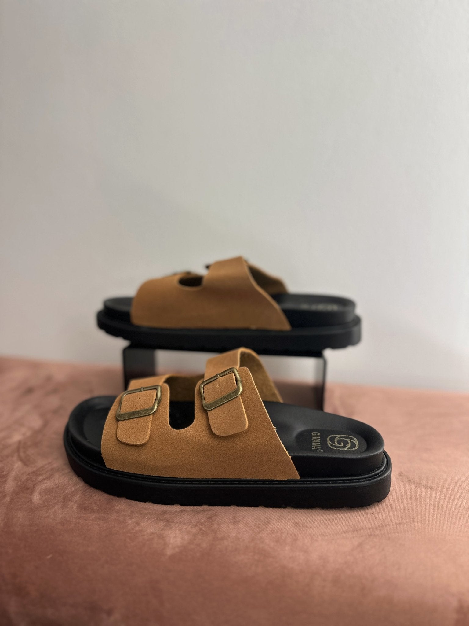 Šlepetės ‘Camel’ - MASIM - Šlepetės